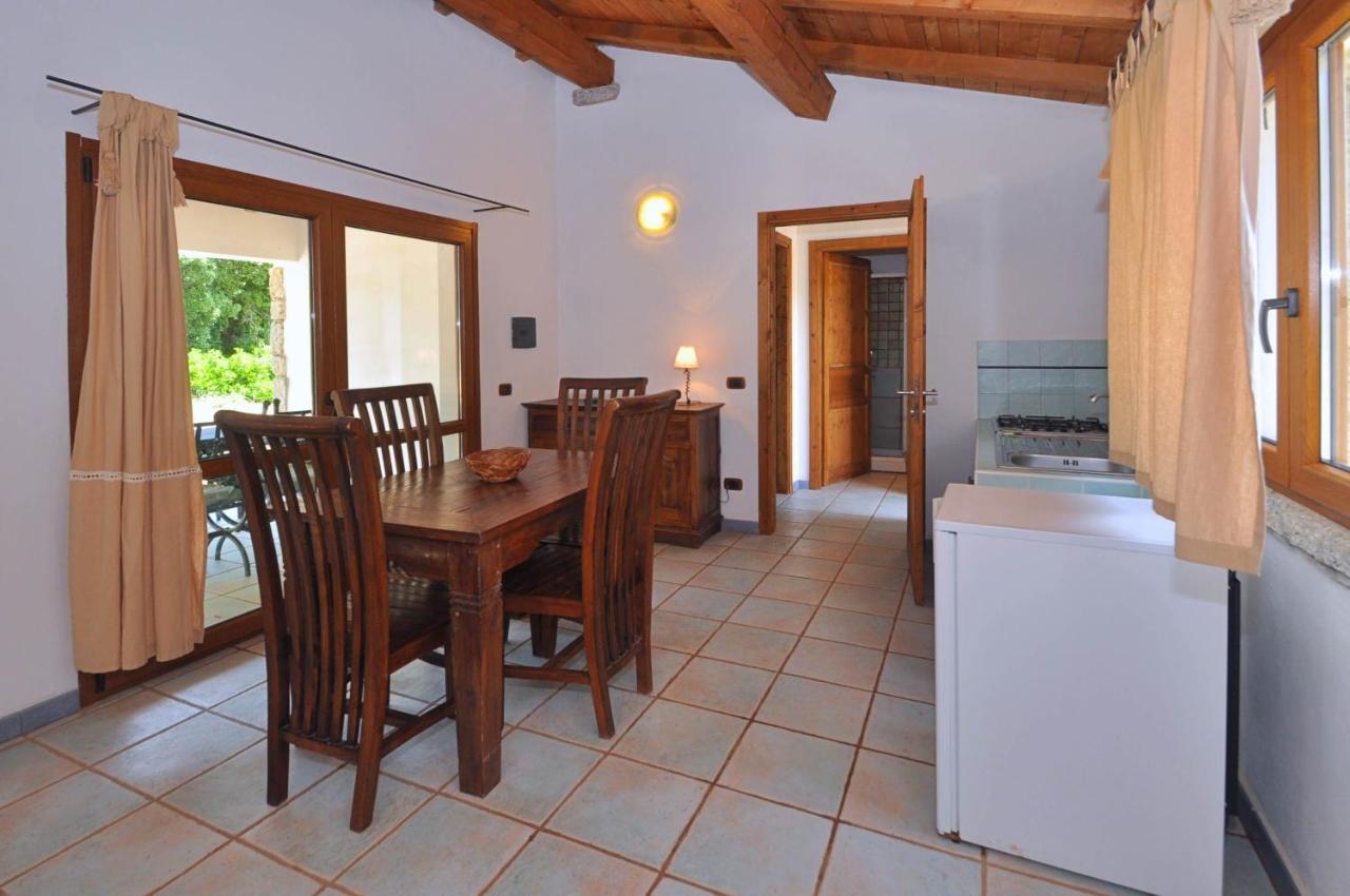 Mare Di Ginepri Apartment Badesi Exterior photo